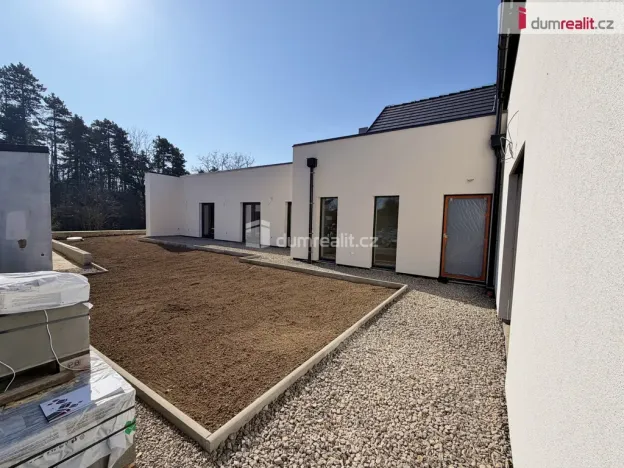 Prodej rodinného domu, Mořina - Trněný Újezd, 160 m2