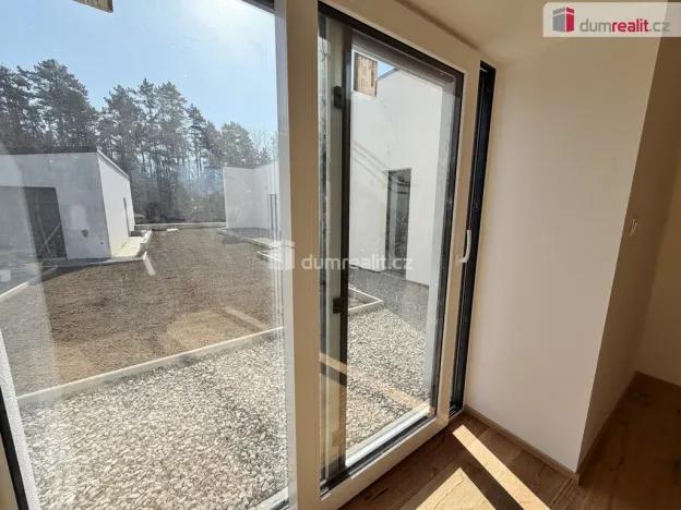 Prodej rodinného domu, Mořina - Trněný Újezd, 160 m2