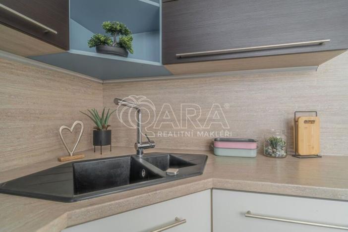 Pronájem bytu 2+1, Kladno - Kročehlavy, Dlouhá, 53 m2