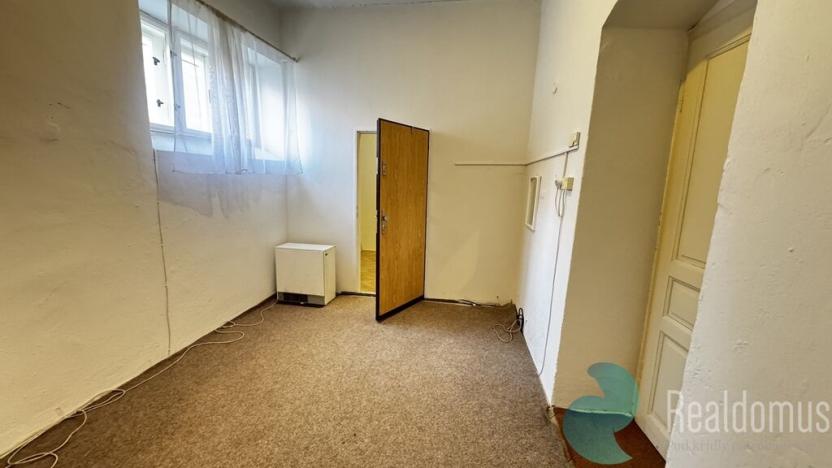 Pronájem kanceláře, Prachatice, Velké náměstí, 200 m2