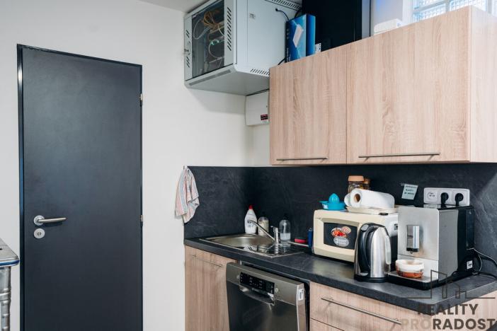 Pronájem obchodního prostoru, Hodonín, Národní třída, 119 m2