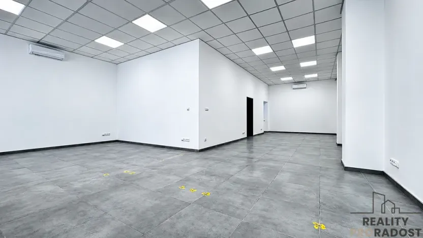 Pronájem obchodního prostoru, Hodonín, Národní třída, 119 m2