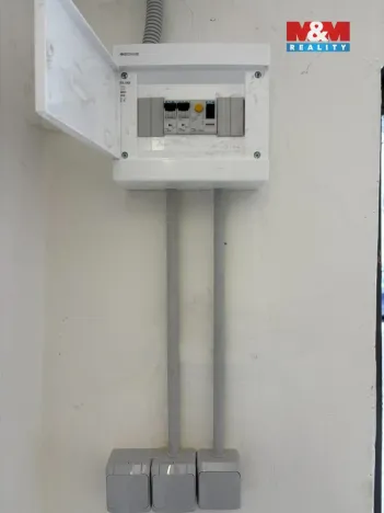 Pronájem garáže, Ostrava, Bivojova, 22 m2