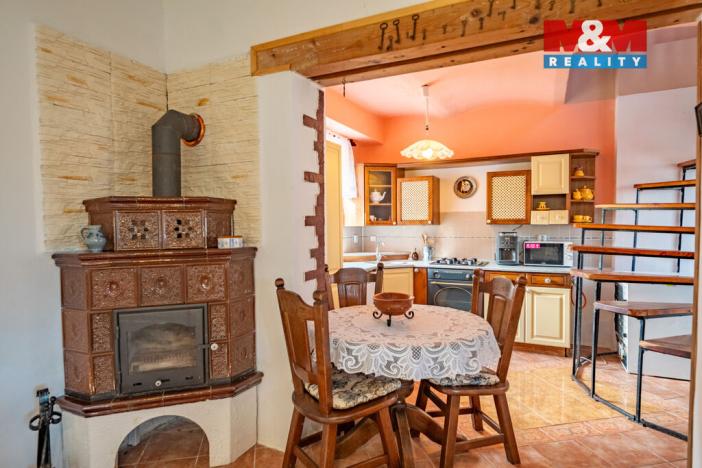 Prodej rodinného domu, Netolice - Petrův Dvůr, 550 m2