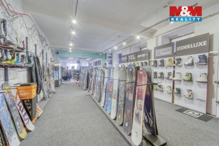 Pronájem obchodního prostoru, Plzeň - Vnitřní Město, Zbrojnická, 598 m2