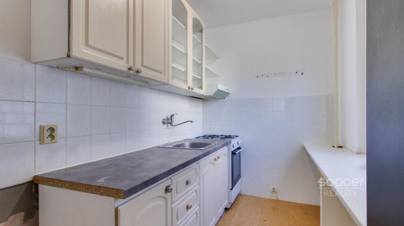 Prodej bytu 3+1, Praha - Kobylisy, Šimůnkova, 63 m2