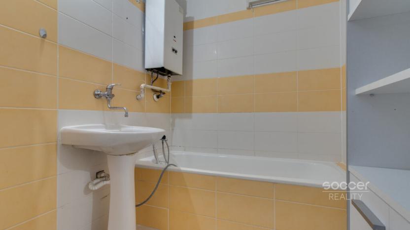 Prodej bytu 3+1, Praha - Kobylisy, Šimůnkova, 63 m2