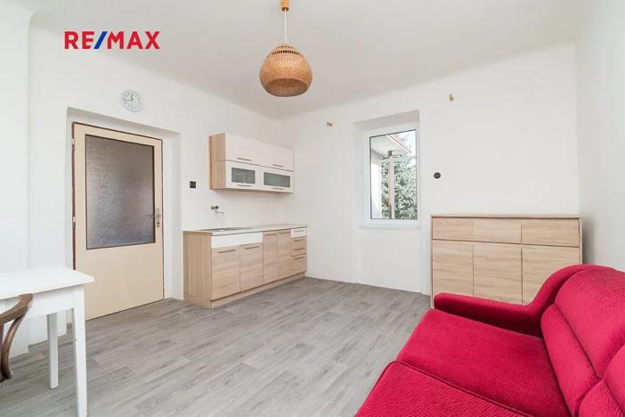 Prodej rodinného domu, Litohlavy, 82 m2