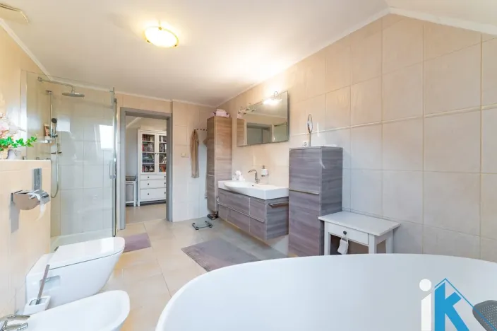 Prodej rodinného domu, Mostkovice, Na Paloučku, 240 m2