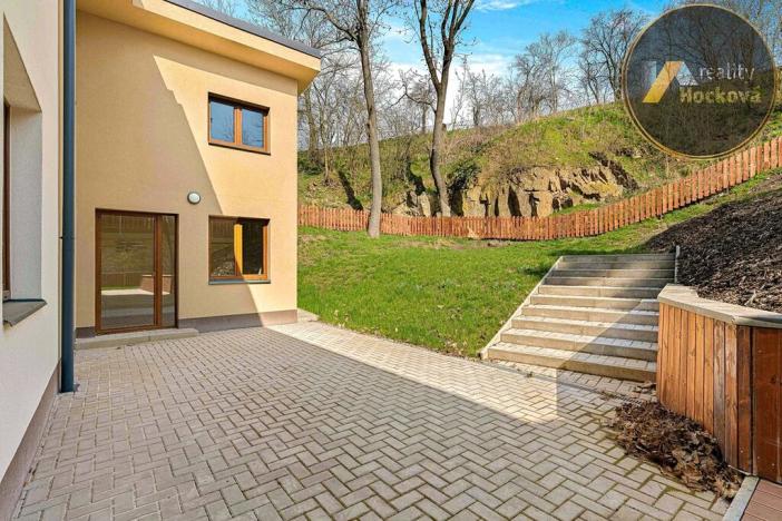 Prodej rodinného domu, Jesenice, Do Potočin, 467 m2