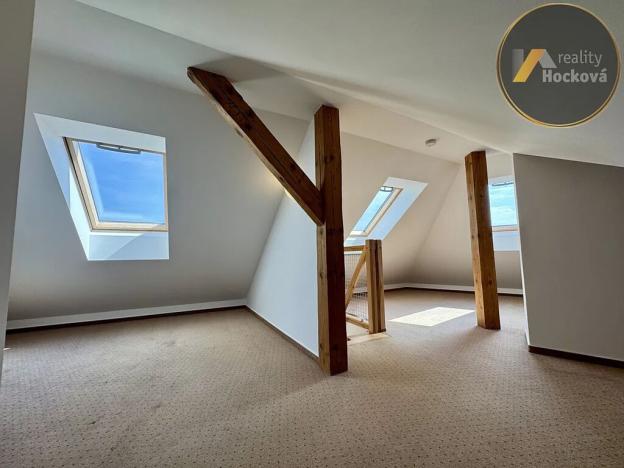 Prodej bytu 1+1, Praha - Libeň, Zenklova, 94 m2