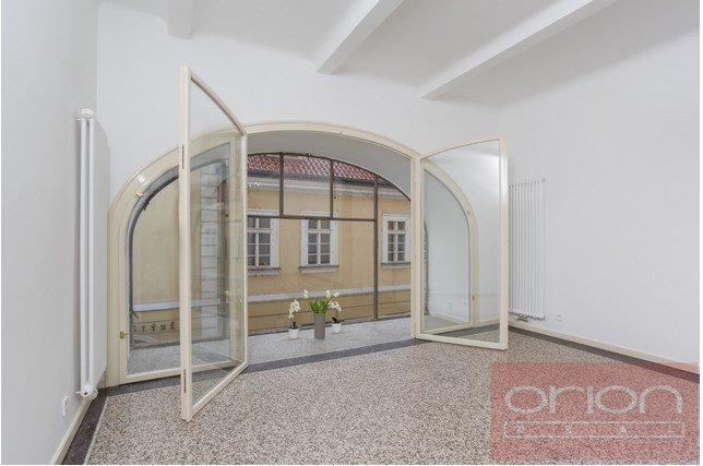 Pronájem bytu 2+1, Praha - Staré Město, Martinská, 76 m2