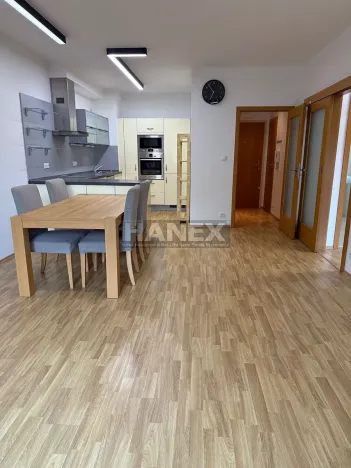 Pronájem bytu 2+kk, Praha - Smíchov, Na Zatlance, 67 m2