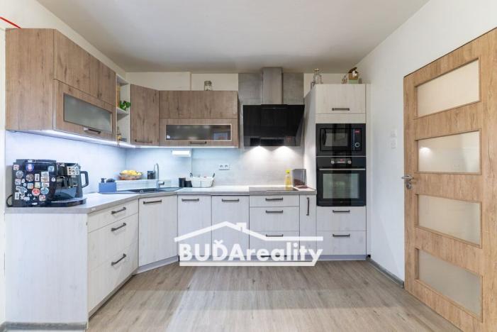 Prodej rodinného domu, Želechovice nad Dřevnicí, 4. května, 163 m2