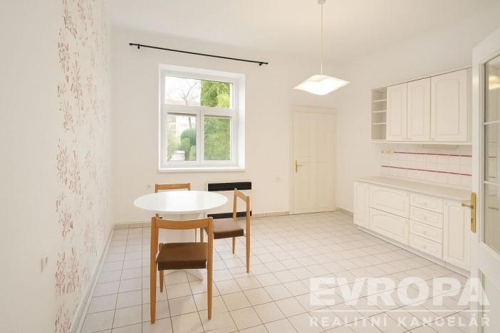 Prodej bytu 1+1, Pardubice - Zelené Předměstí, Železničního pluku, 40 m2