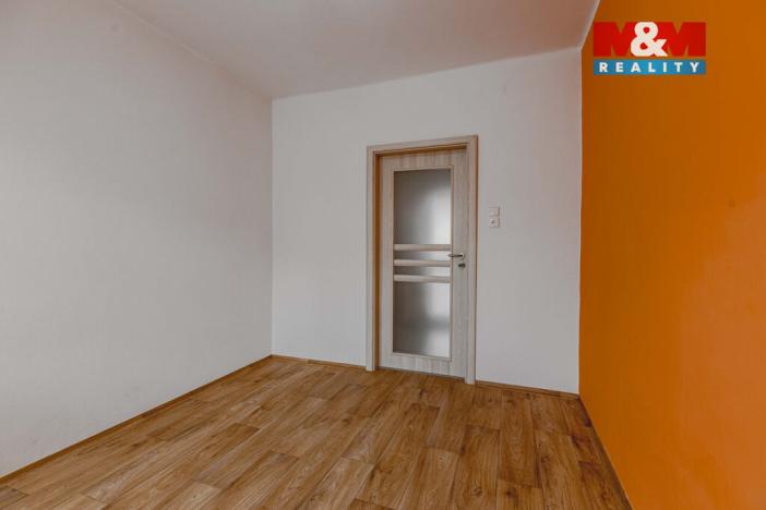 Prodej bytu 3+1, Klatovy - Klatovy IV, Školní, 81 m2