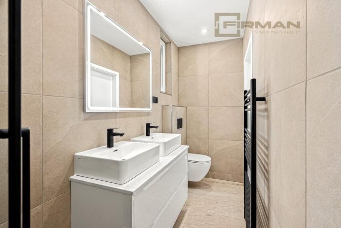 Prodej atypického bytu, Praha - Zbraslav, Elišky Přemyslovny, 110 m2