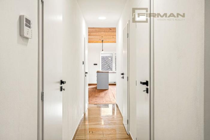 Prodej atypického bytu, Praha - Zbraslav, Elišky Přemyslovny, 110 m2