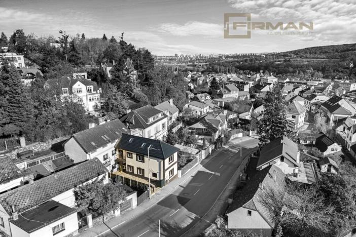 Prodej atypického bytu, Praha - Zbraslav, Elišky Přemyslovny, 110 m2