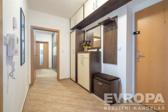 Prodej bytu 3+kk, Hradec Králové - Třebeš, Ve Stromovce, 74 m2