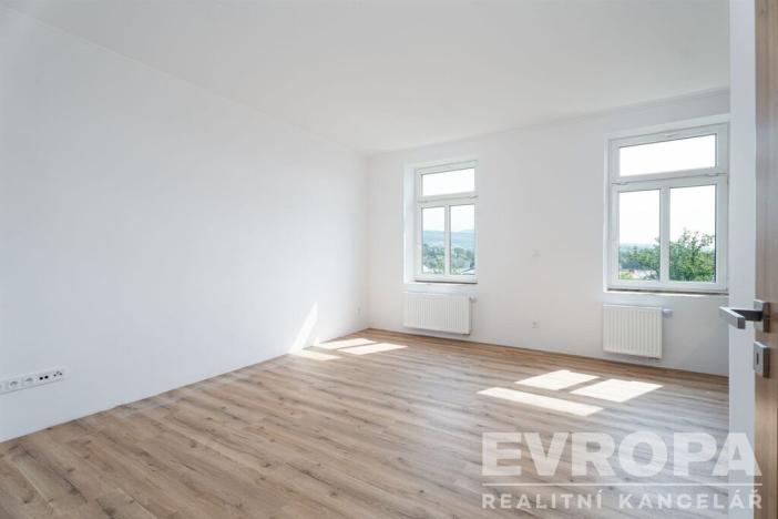 Pronájem bytu 2+kk, Vrchlabí, Letná, 52 m2