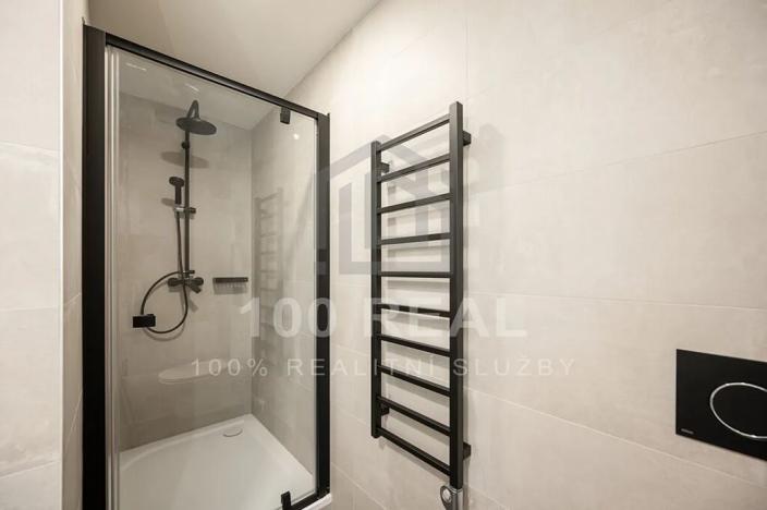 Pronájem bytu 1+kk, Hradec Králové, Průmyslová, 40 m2