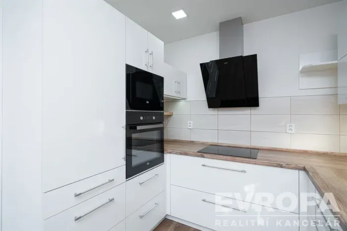 Prodej rodinného domu, Hostinné, V. Nováka, 91 m2