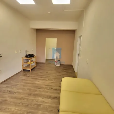 Pronájem kanceláře, Praha, Bohuslava ze Švamberka, 70 m2