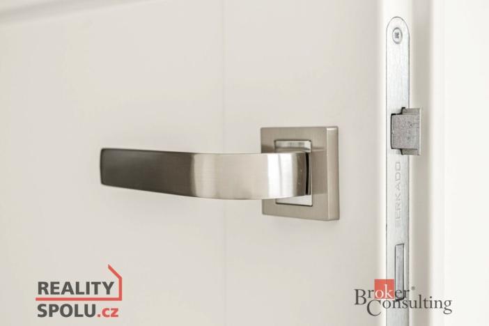 Prodej bytu 5+kk, Milovice - Mladá, Tyršova, 160 m2