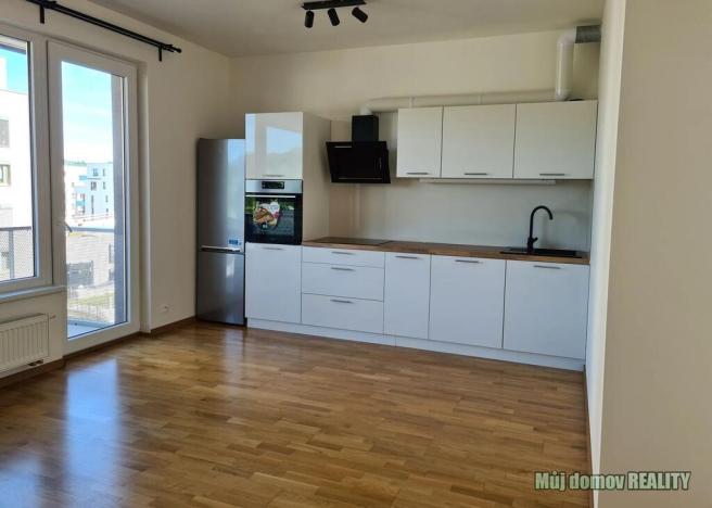 Pronájem bytu 1+kk, Praha - Hloubětín, Waltariho, 32 m2