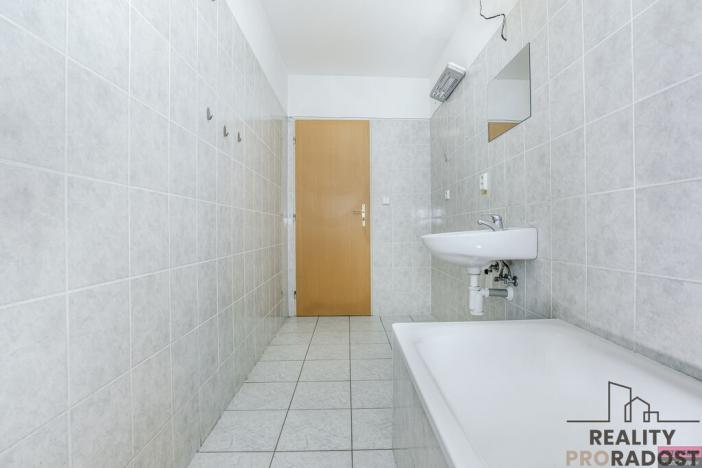 Pronájem bytu 1+kk, Protivín, Masarykovo nám., 23 m2