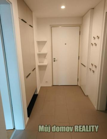Pronájem bytu 2+kk, Praha - Strašnice, Ramonova, 58 m2