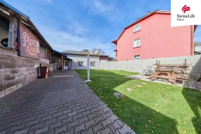 Prodej rodinného domu, Svoboda nad Úpou, Úpská, 703 m2