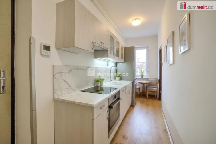 Prodej bytu 2+kk, Libiš, U Zahrádek, 53 m2