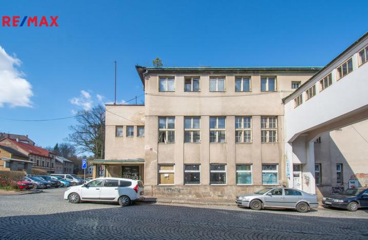 Prodej výrobních prostor, Úpice, Dr. Teuchmanna, 1817 m2