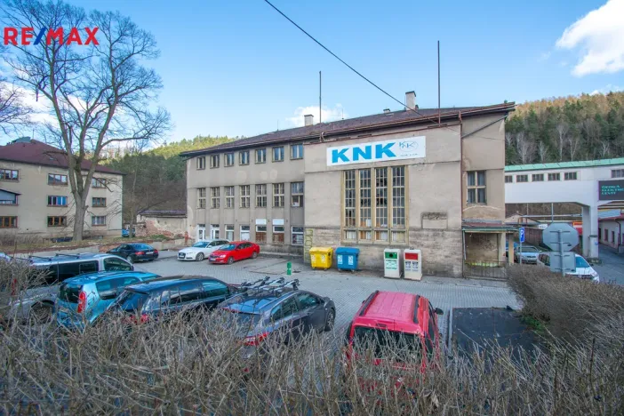 Prodej výrobních prostor, Úpice, Dr. Teuchmanna, 1817 m2