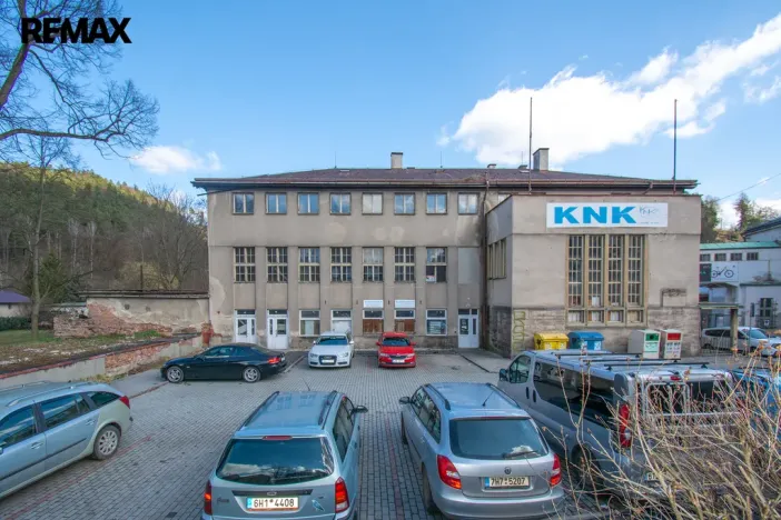 Prodej výrobních prostor, Úpice, Dr. Teuchmanna, 1817 m2