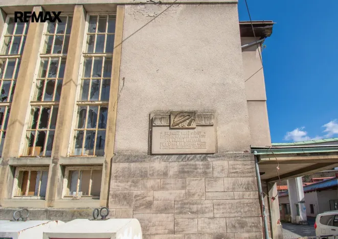 Prodej výrobních prostor, Úpice, Dr. Teuchmanna, 1817 m2