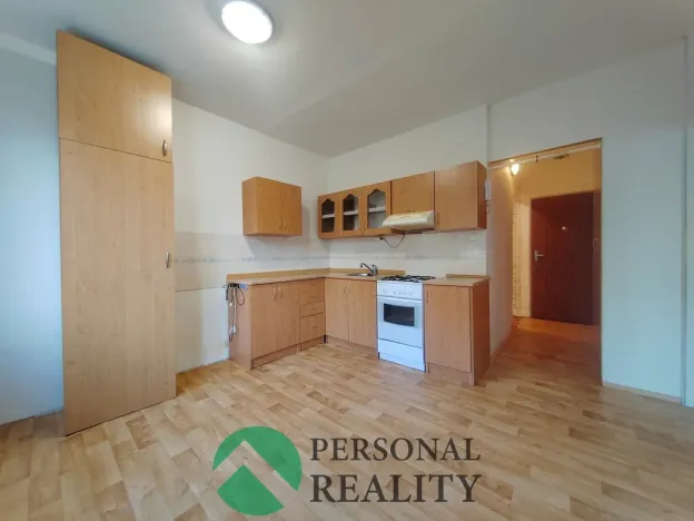 Pronájem bytu 1+1, Sokolov, Švabinského, 36 m2