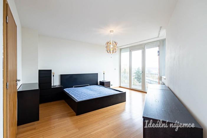 Pronájem bytu 4+kk, Praha - Vysočany, Na vysočanských vinicích, 118 m2