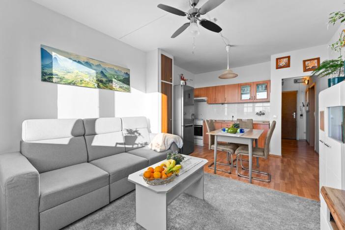 Prodej bytu 2+kk, Hradec Králové - Třebeš, třída Edvarda Beneše, 47 m2