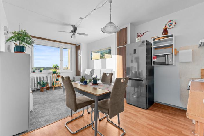 Prodej bytu 2+kk, Hradec Králové - Třebeš, třída Edvarda Beneše, 47 m2