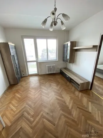 Pronájem bytu 2+1, Olomouc, tř. Svornosti, 54 m2