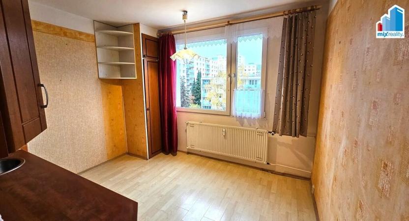 Prodej bytu 3+1, Plzeň - Bolevec, U Jam, 65 m2