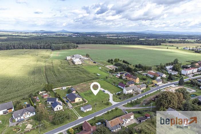 Prodej pozemku pro bydlení, Plužná, 1067 m2