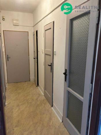 Prodej bytu 2+1, Rumburk, Třída 9.května, 49 m2