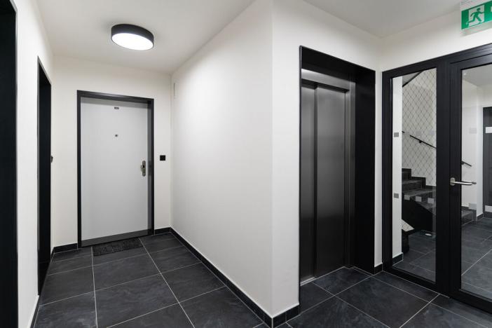 Pronájem bytu 2+kk, Brno - Komárov, Komárovská, 61 m2