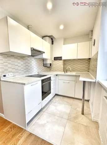 Prodej bytu 2+1, Kladno, Vašíčkova, 59 m2