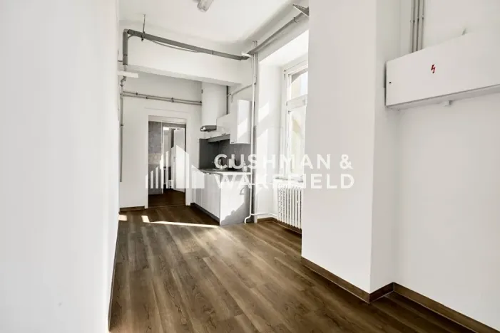 Prodej výrobních prostor, Chodov, U Porcelánky, 5700 m2