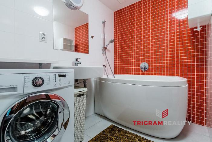 Prodej bytu 2+kk, Hradec Králové, Pouchovská, 54 m2